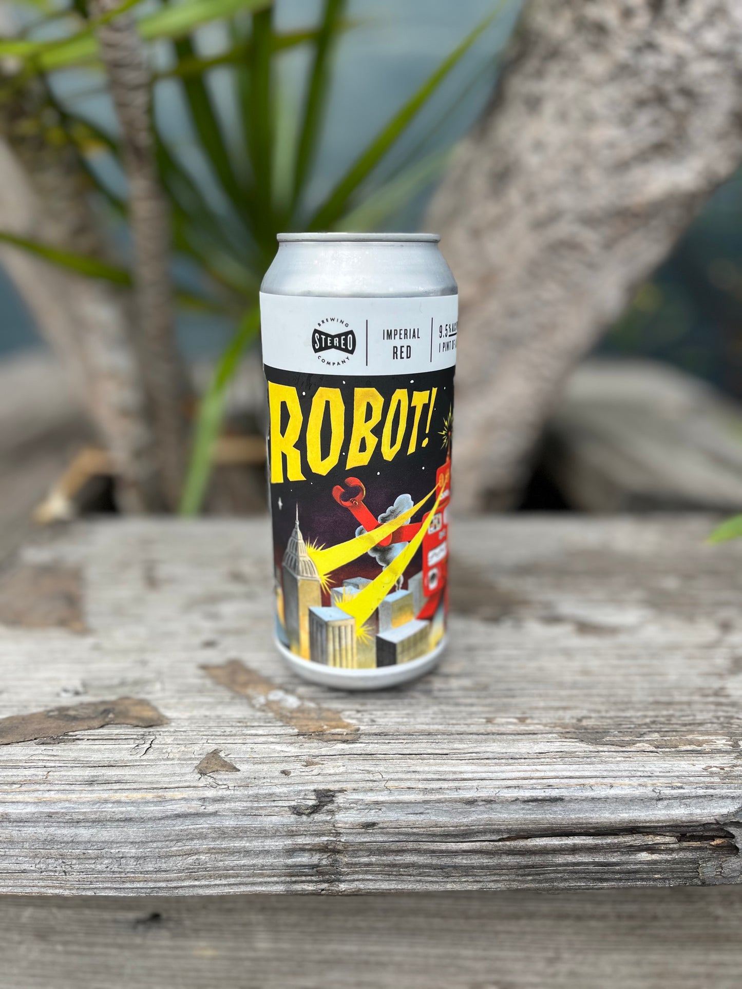 Stereo Robot Red Ale CAN